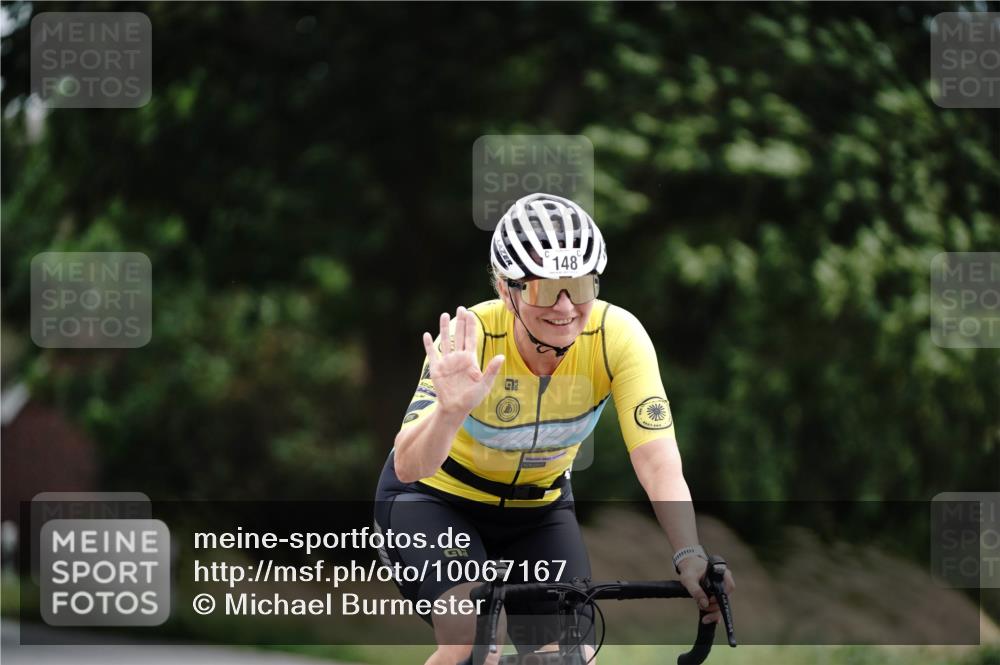 30.08.2026 - Elbe Triathlon Hamburg Michael Burmester http://msf.ph/oto/10067167 30.08.2026 15:35:24 Radfahren  meine-sportfotos.de