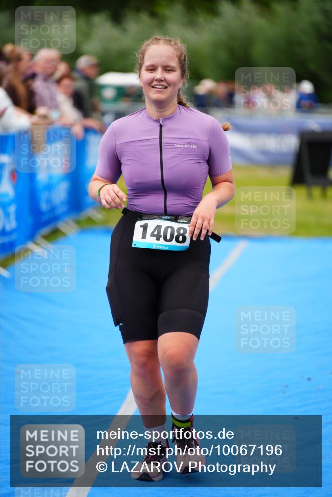 30.08.2026 - Elbe Triathlon Hamburg LAZAROV Photography http://msf.ph/oto/10067196 30.08.2026 12:22:15 Ziel 1408, 1613 meine-sportfotos.de