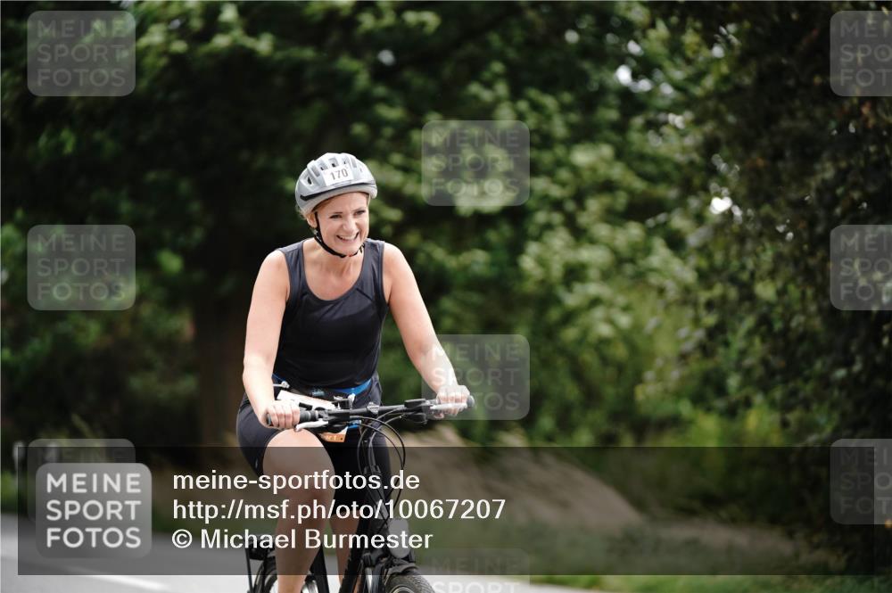 30.08.2026 - Elbe Triathlon Hamburg Michael Burmester http://msf.ph/oto/10067207 30.08.2026 15:36:04 Radfahren  meine-sportfotos.de