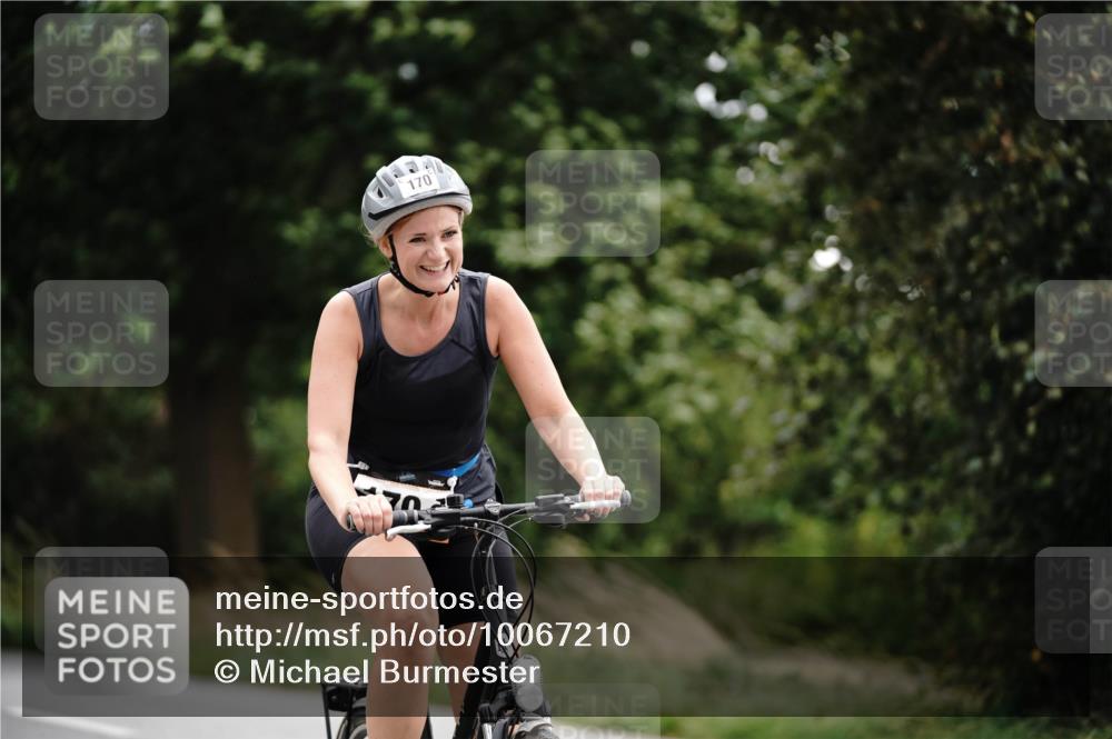 30.08.2026 - Elbe Triathlon Hamburg Michael Burmester http://msf.ph/oto/10067210 30.08.2026 15:36:04 Radfahren  meine-sportfotos.de