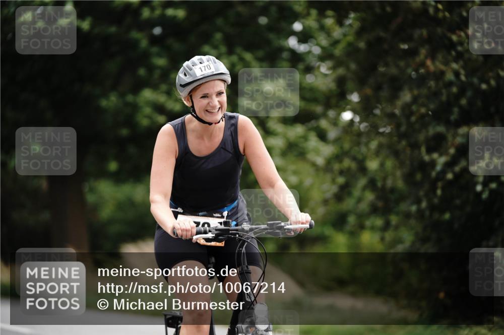 30.08.2026 - Elbe Triathlon Hamburg Michael Burmester http://msf.ph/oto/10067214 30.08.2026 15:36:04 Radfahren  meine-sportfotos.de