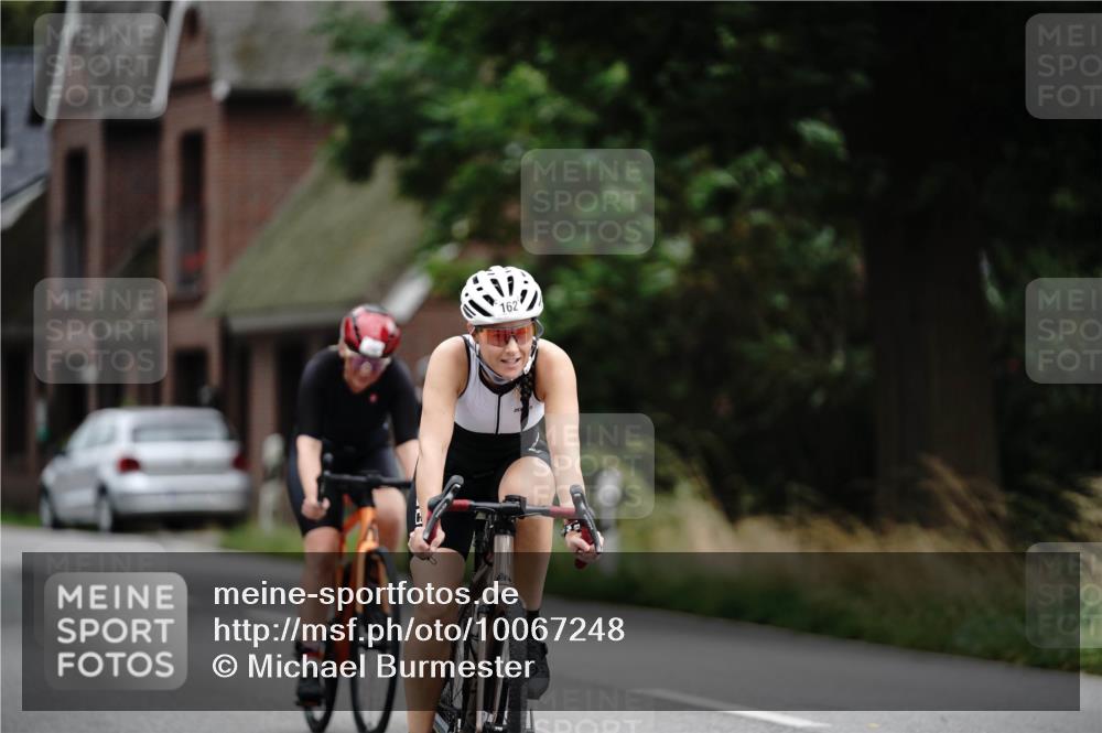 30.08.2026 - Elbe Triathlon Hamburg Michael Burmester http://msf.ph/oto/10067248 30.08.2026 15:36:47 Radfahren  meine-sportfotos.de