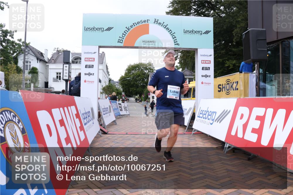 30.08.2026 - Blankeneser Heldenlauf Lena Gebhardt http://msf.ph/oto/10067251 30.08.2026 13:02:36 Ziel 4004 meine-sportfotos.de