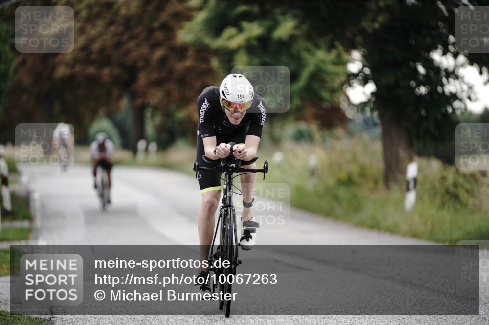 30.08.2026 - Elbe Triathlon Hamburg Michael Burmester http://msf.ph/oto/10067263 30.08.2026 09:15:06 Radfahren 180, 194, 273 meine-sportfotos.de