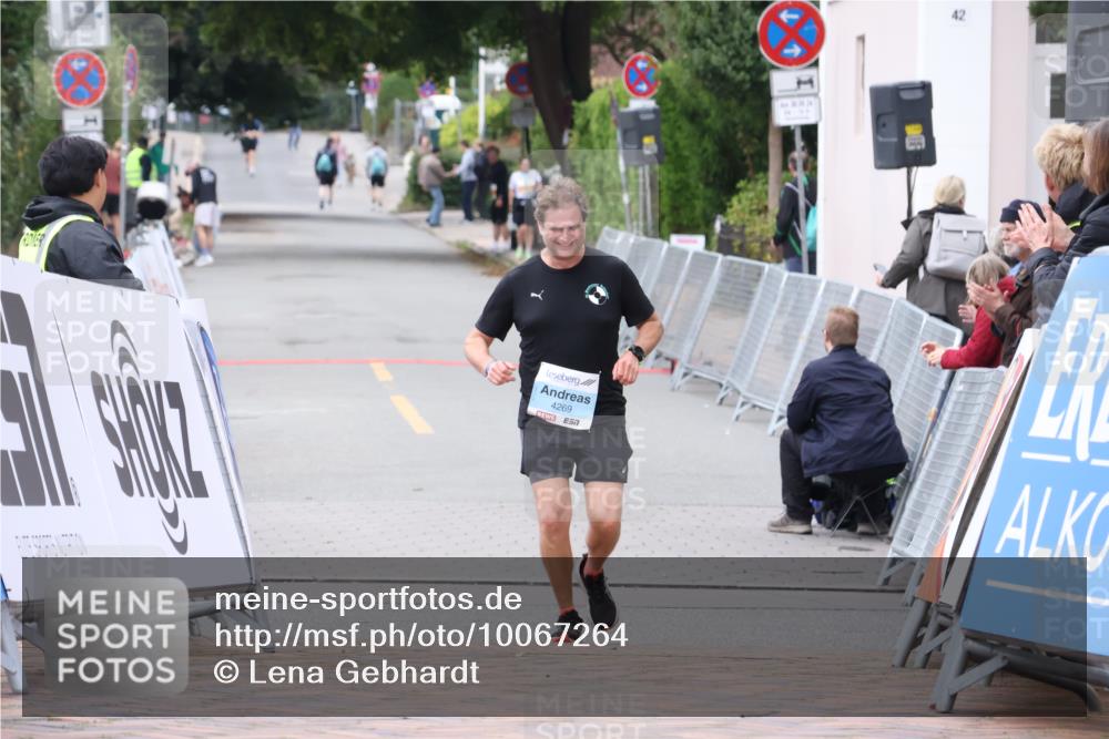 30.08.2026 - Blankeneser Heldenlauf Lena Gebhardt http://msf.ph/oto/10067264 30.08.2026 13:04:58 Ziel 4269 meine-sportfotos.de
