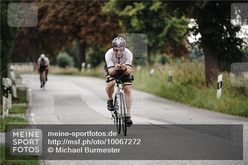 30.08.2026 - Elbe Triathlon Hamburg Michael Burmester http://msf.ph/oto/10067272 30.08.2026 09:15:09 Radfahren 194, 273, 321, 489 meine-sportfotos.de