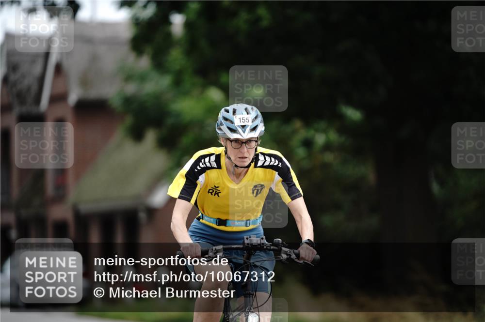 30.08.2026 - Elbe Triathlon Hamburg Michael Burmester http://msf.ph/oto/10067312 30.08.2026 15:37:21 Radfahren  meine-sportfotos.de