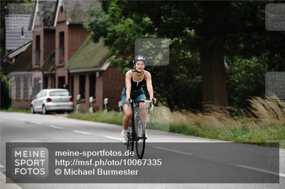 30.08.2026 - Elbe Triathlon Hamburg Michael Burmester http://msf.ph/oto/10067335 30.08.2026 15:38:32 Radfahren  meine-sportfotos.de