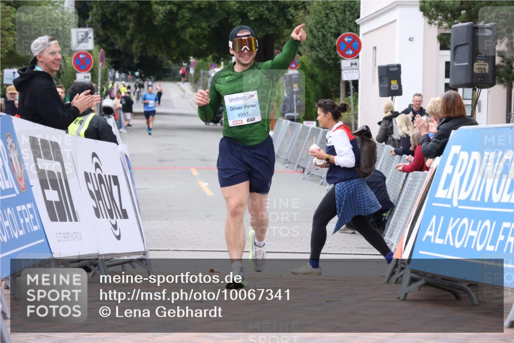 30.08.2026 - Blankeneser Heldenlauf Lena Gebhardt http://msf.ph/oto/10067341 30.08.2026 13:06:28 Ziel 4091 meine-sportfotos.de