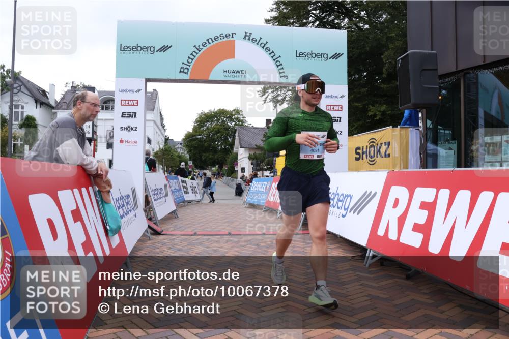 30.08.2026 - Blankeneser Heldenlauf Lena Gebhardt http://msf.ph/oto/10067378 30.08.2026 13:06:33 Ziel 4091 meine-sportfotos.de