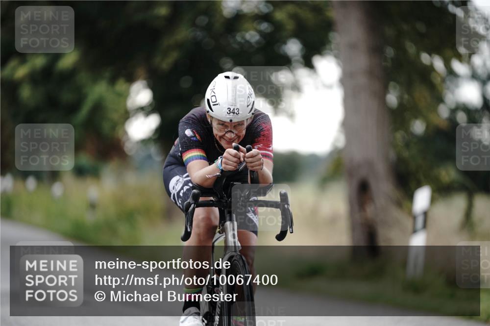 30.08.2026 - Elbe Triathlon Hamburg Michael Burmester http://msf.ph/oto/10067400 30.08.2026 09:16:11 Radfahren 190, 343, 452, 528 meine-sportfotos.de