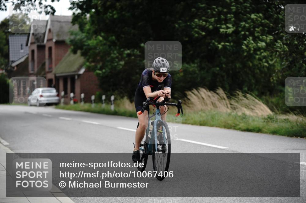 30.08.2026 - Elbe Triathlon Hamburg Michael Burmester http://msf.ph/oto/10067406 30.08.2026 15:39:34 Radfahren  meine-sportfotos.de