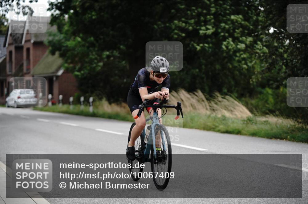 30.08.2026 - Elbe Triathlon Hamburg Michael Burmester http://msf.ph/oto/10067409 30.08.2026 15:39:35 Radfahren  meine-sportfotos.de