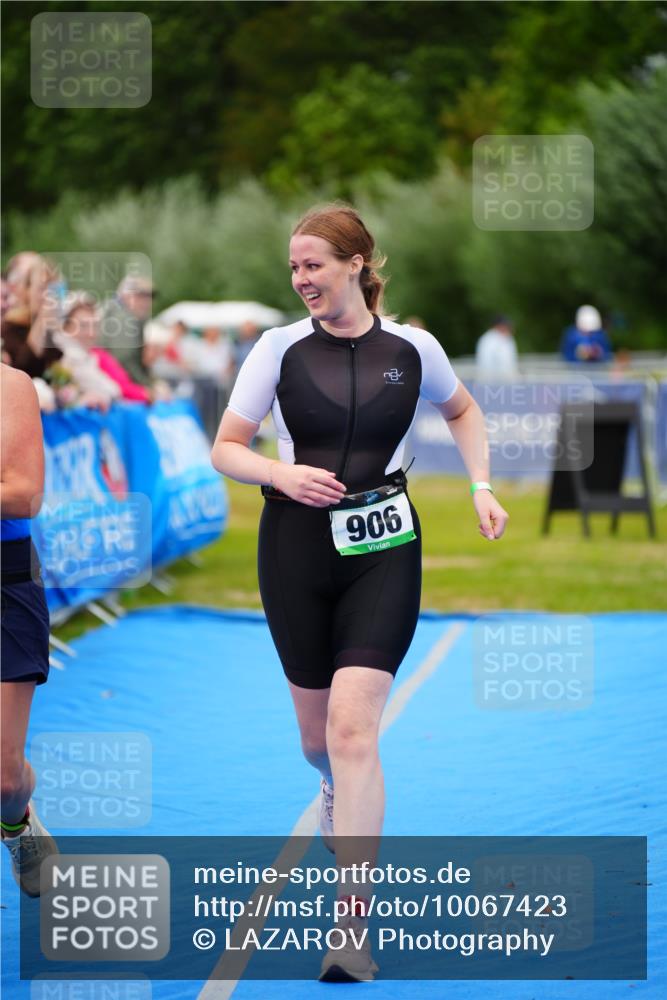 30.08.2026 - Elbe Triathlon Hamburg LAZAROV Photography http://msf.ph/oto/10067423 30.08.2026 12:23:23 Ziel 906, 1668 meine-sportfotos.de