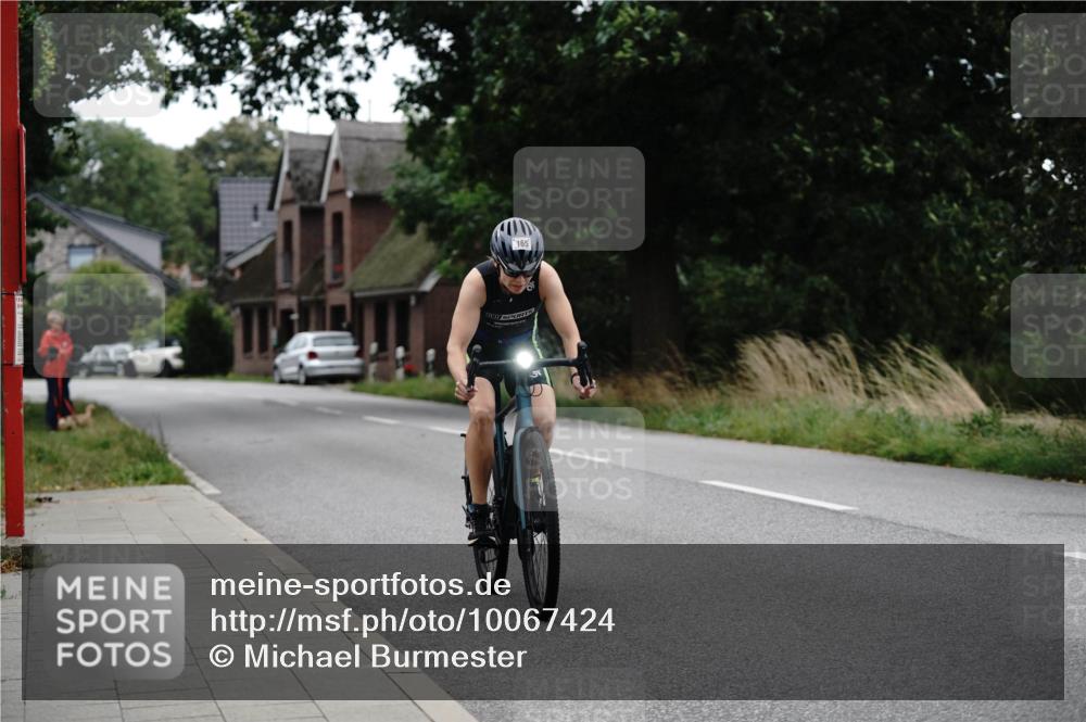 30.08.2026 - Elbe Triathlon Hamburg Michael Burmester http://msf.ph/oto/10067424 30.08.2026 15:40:54 Radfahren  meine-sportfotos.de