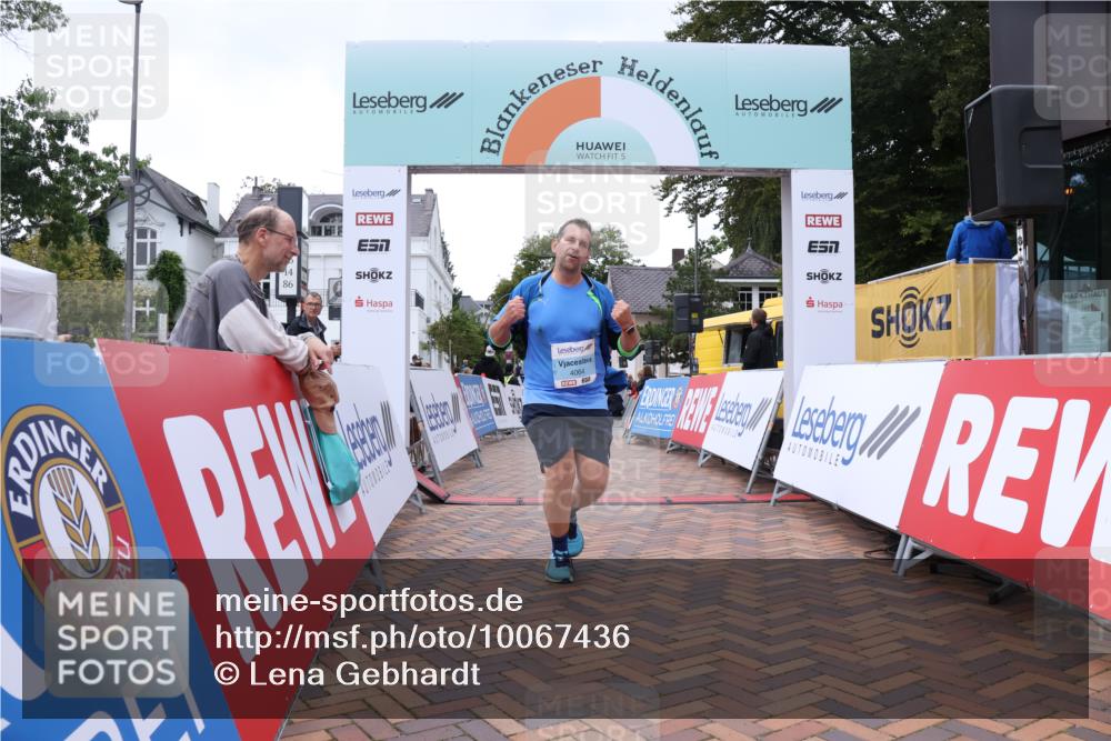 30.08.2026 - Blankeneser Heldenlauf Lena Gebhardt http://msf.ph/oto/10067436 30.08.2026 13:06:55 Ziel 4064 meine-sportfotos.de