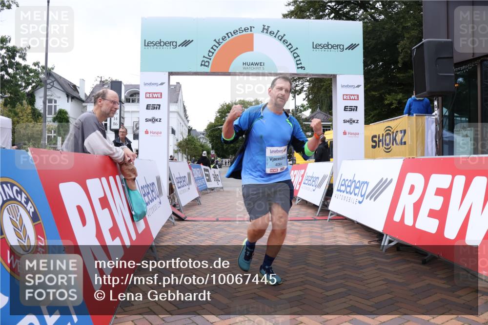 30.08.2026 - Blankeneser Heldenlauf Lena Gebhardt http://msf.ph/oto/10067445 30.08.2026 13:06:55 Ziel 4064 meine-sportfotos.de