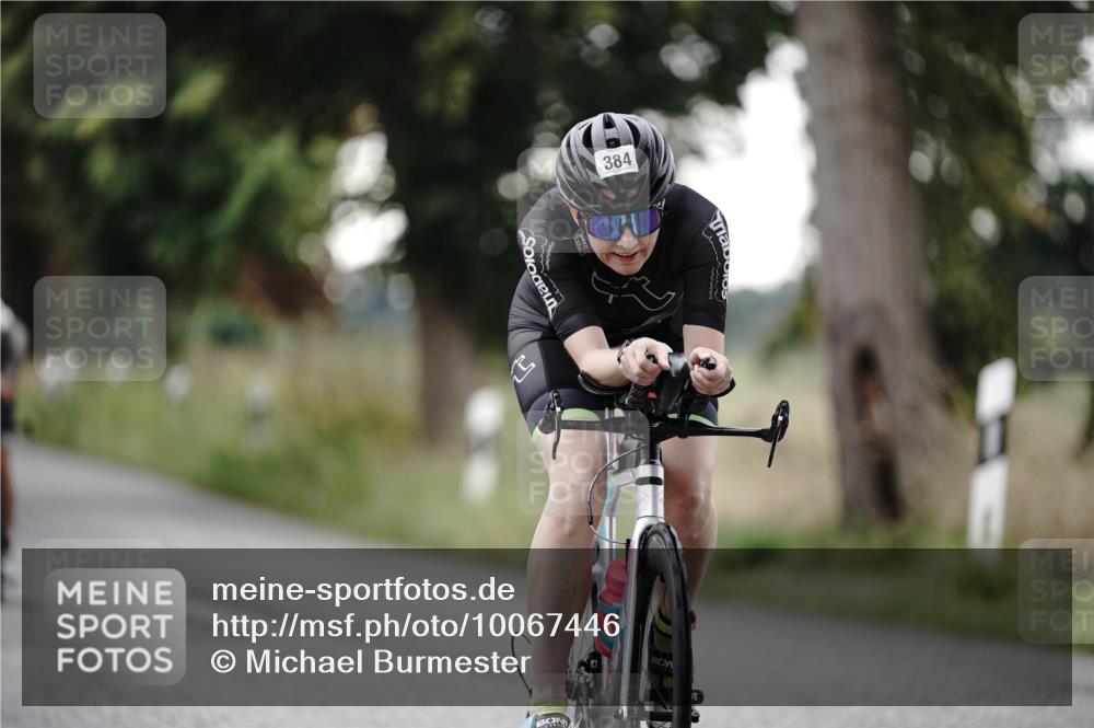 30.08.2026 - Elbe Triathlon Hamburg Michael Burmester http://msf.ph/oto/10067446 30.08.2026 09:16:42 Radfahren 217, 231, 247, 327, 384, 391, 637, 641 meine-sportfotos.de