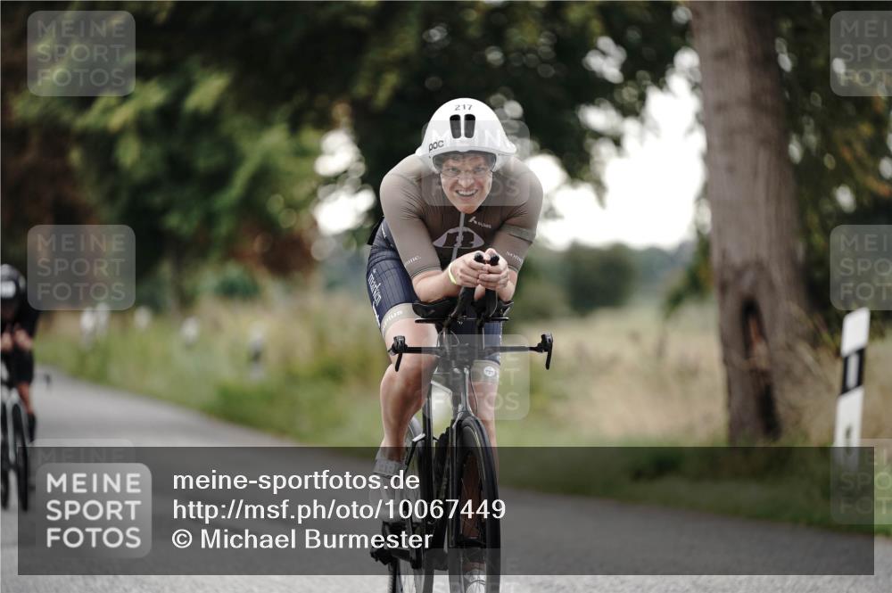 30.08.2026 - Elbe Triathlon Hamburg Michael Burmester http://msf.ph/oto/10067449 30.08.2026 09:16:44 Radfahren 217, 247, 384, 391, 431, 637, 641 meine-sportfotos.de