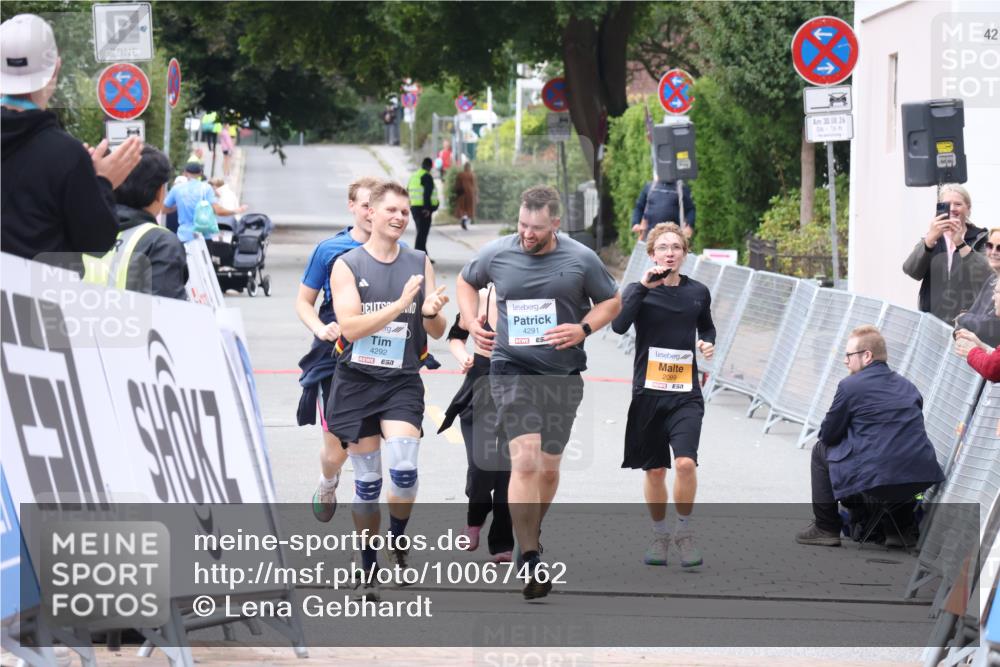 30.08.2026 - Blankeneser Heldenlauf Lena Gebhardt http://msf.ph/oto/10067462 30.08.2026 13:07:22 Ziel  meine-sportfotos.de