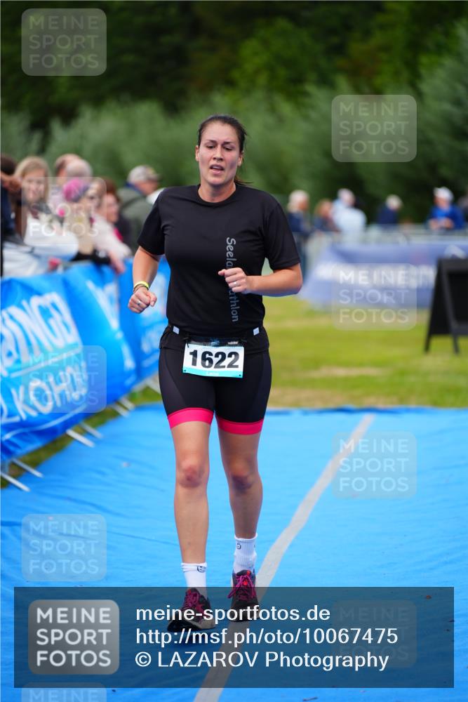 30.08.2026 - Elbe Triathlon Hamburg LAZAROV Photography http://msf.ph/oto/10067475 30.08.2026 12:23:51 Ziel 1622 meine-sportfotos.de