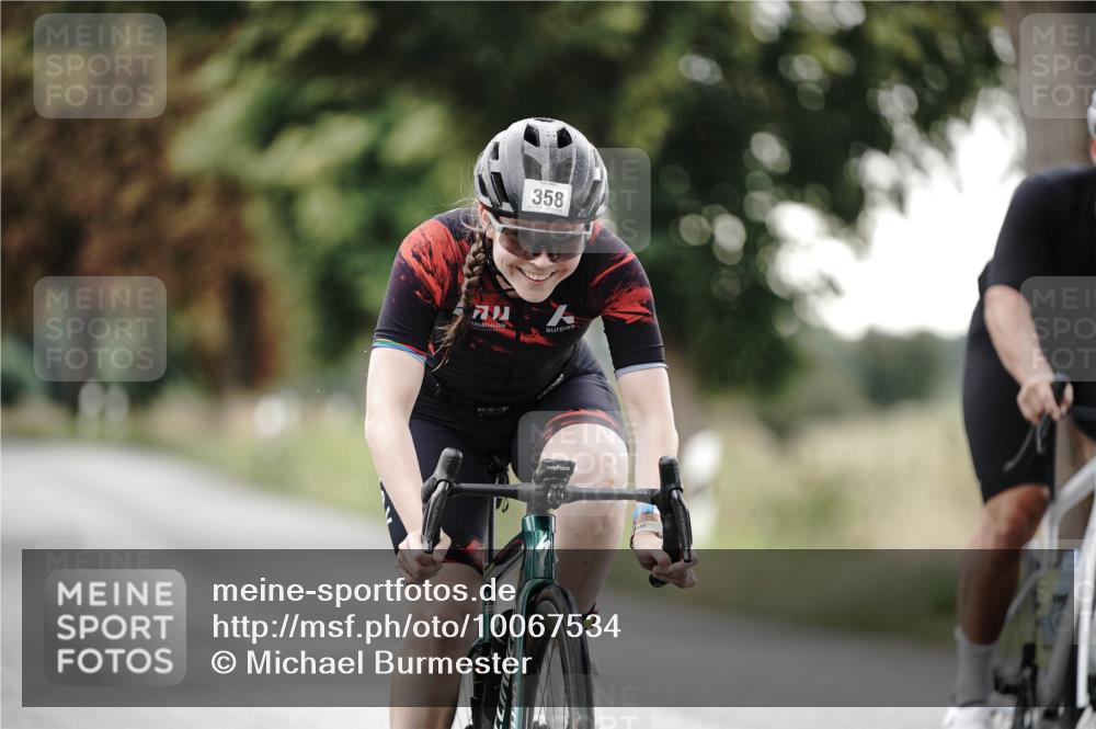 30.08.2026 - Elbe Triathlon Hamburg Michael Burmester http://msf.ph/oto/10067534 30.08.2026 09:17:09 Radfahren 268, 358, 467 meine-sportfotos.de