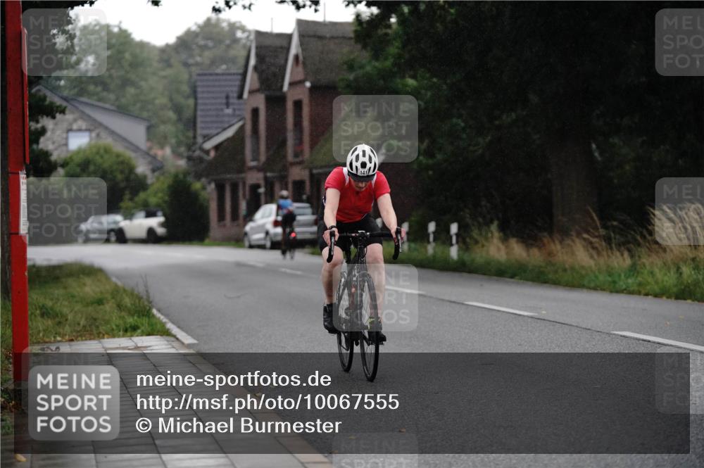 30.08.2026 - Elbe Triathlon Hamburg Michael Burmester http://msf.ph/oto/10067555 30.08.2026 15:44:34 Radfahren  meine-sportfotos.de