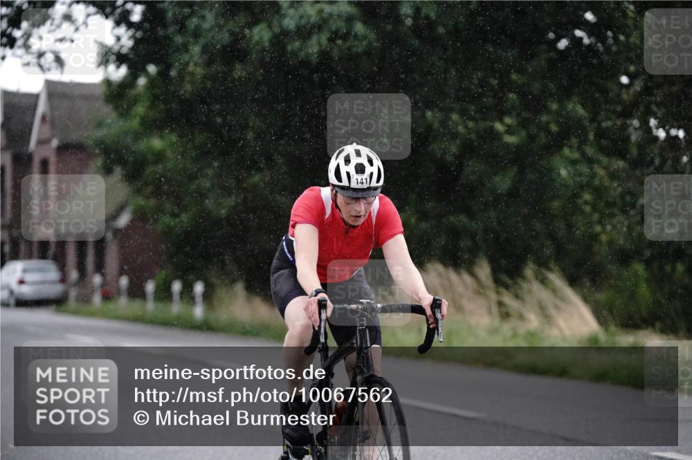 30.08.2026 - Elbe Triathlon Hamburg Michael Burmester http://msf.ph/oto/10067562 30.08.2026 15:44:35 Radfahren  meine-sportfotos.de