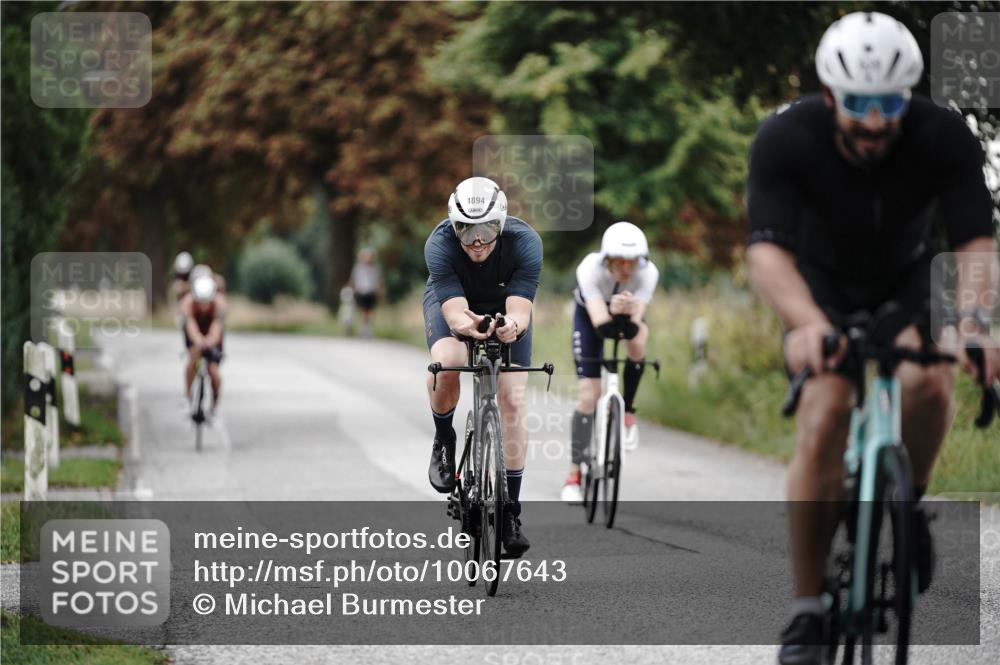 30.08.2026 - Elbe Triathlon Hamburg Michael Burmester http://msf.ph/oto/10067643 30.08.2026 09:18:25 Radfahren 197, 228, 639, 701, 1894 meine-sportfotos.de