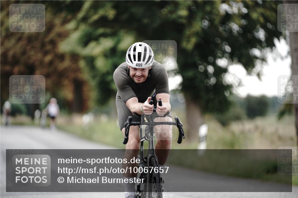 30.08.2026 - Elbe Triathlon Hamburg Michael Burmester http://msf.ph/oto/10067657 30.08.2026 09:18:34 Radfahren 244, 499 meine-sportfotos.de