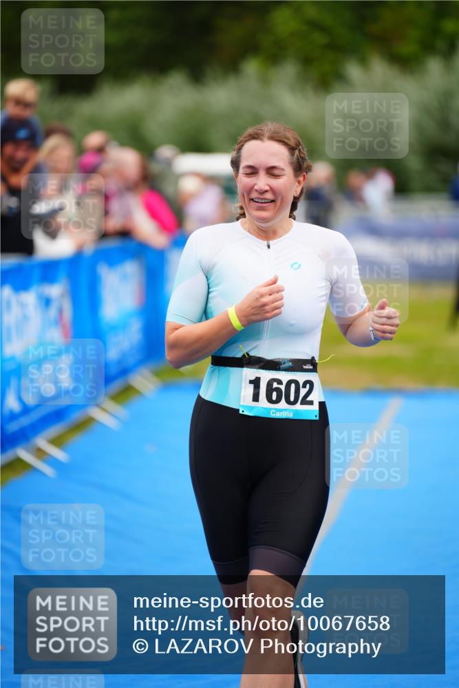 30.08.2026 - Elbe Triathlon Hamburg LAZAROV Photography http://msf.ph/oto/10067658 30.08.2026 12:24:47 Ziel 1571, 1602 meine-sportfotos.de