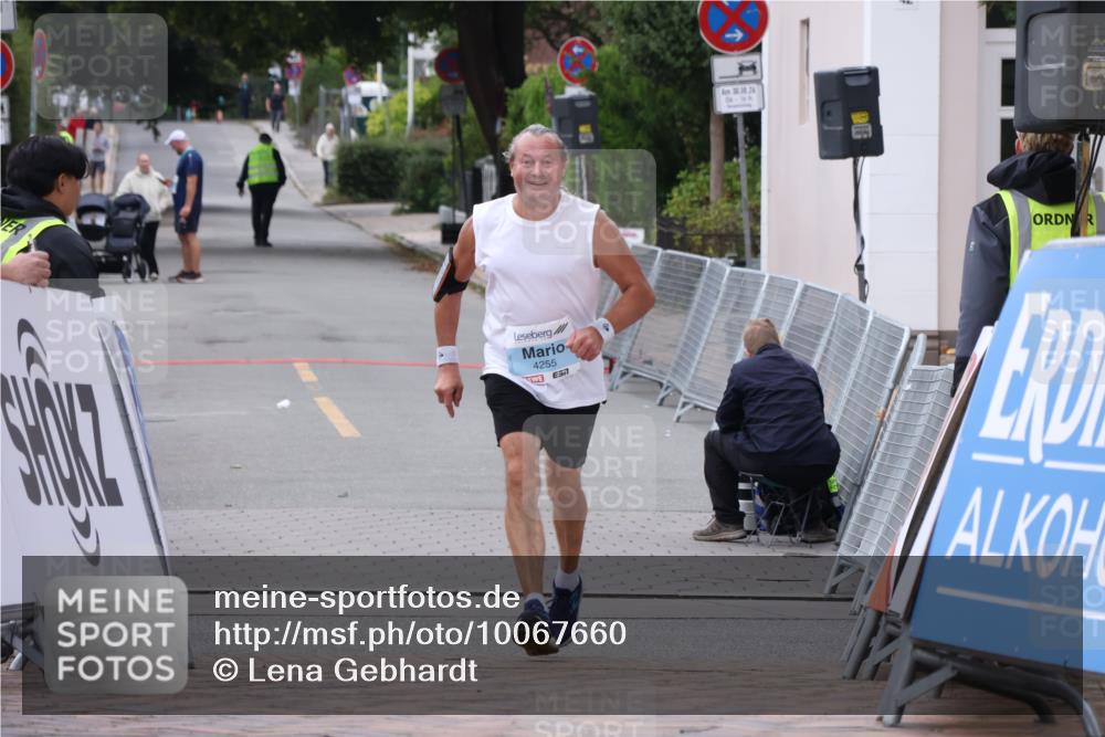 30.08.2026 - Blankeneser Heldenlauf Lena Gebhardt http://msf.ph/oto/10067660 30.08.2026 13:11:00 Ziel  meine-sportfotos.de