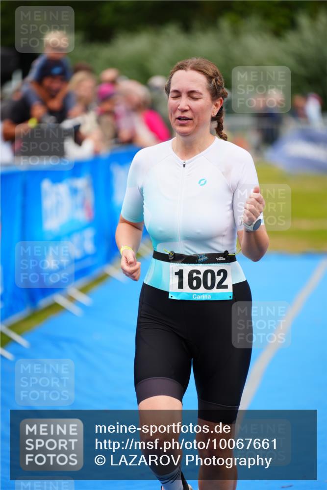 30.08.2026 - Elbe Triathlon Hamburg LAZAROV Photography http://msf.ph/oto/10067661 30.08.2026 12:24:47 Ziel 1571, 1602 meine-sportfotos.de
