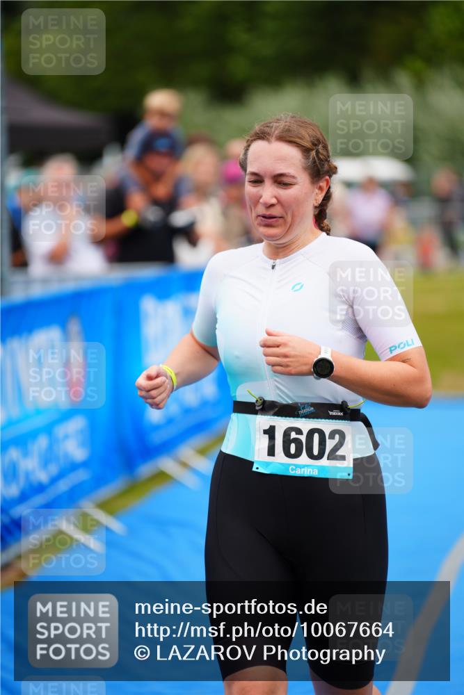 30.08.2026 - Elbe Triathlon Hamburg LAZAROV Photography http://msf.ph/oto/10067664 30.08.2026 12:24:47 Ziel 1571, 1602 meine-sportfotos.de