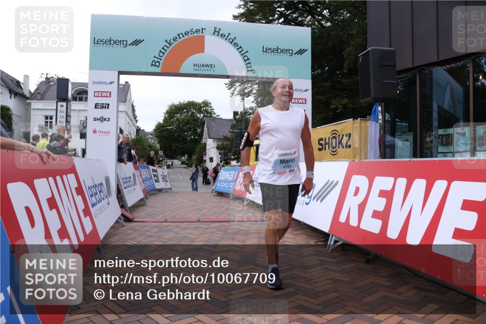 30.08.2026 - Blankeneser Heldenlauf Lena Gebhardt http://msf.ph/oto/10067709 30.08.2026 13:11:07 Ziel 4255 meine-sportfotos.de