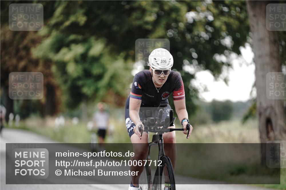 30.08.2026 - Elbe Triathlon Hamburg Michael Burmester http://msf.ph/oto/10067712 30.08.2026 09:19:03 Radfahren 208, 213, 272, 336, 353, 412, 536 meine-sportfotos.de