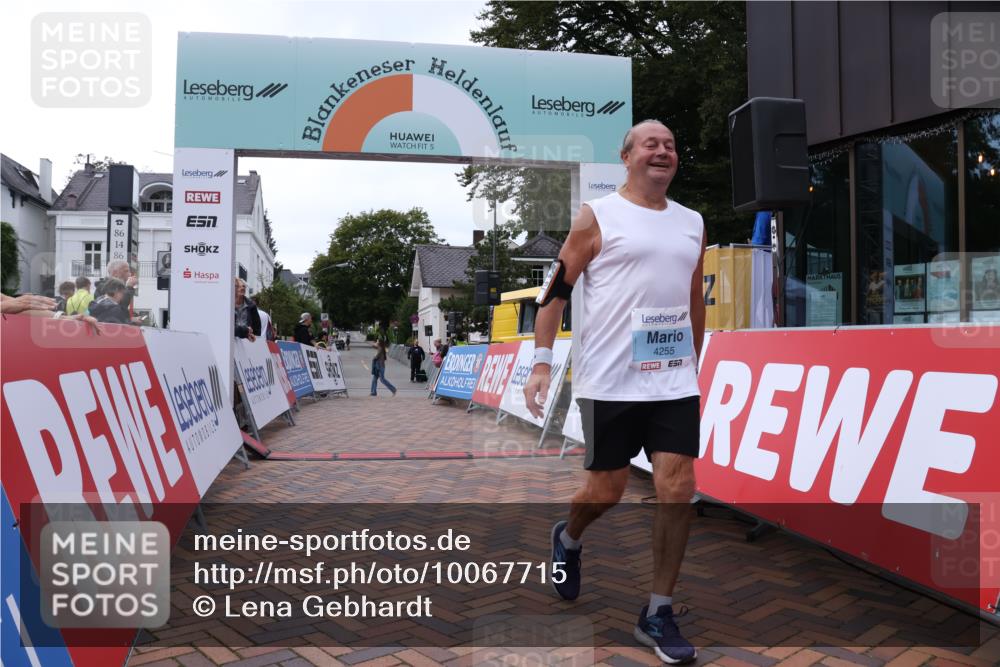 30.08.2026 - Blankeneser Heldenlauf Lena Gebhardt http://msf.ph/oto/10067715 30.08.2026 13:11:07 Ziel 4255 meine-sportfotos.de