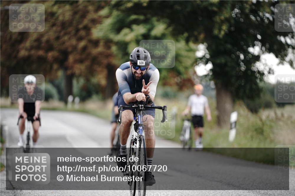 30.08.2026 - Elbe Triathlon Hamburg Michael Burmester http://msf.ph/oto/10067720 30.08.2026 09:19:10 Radfahren 208, 213, 412, 536, 623, 771 meine-sportfotos.de