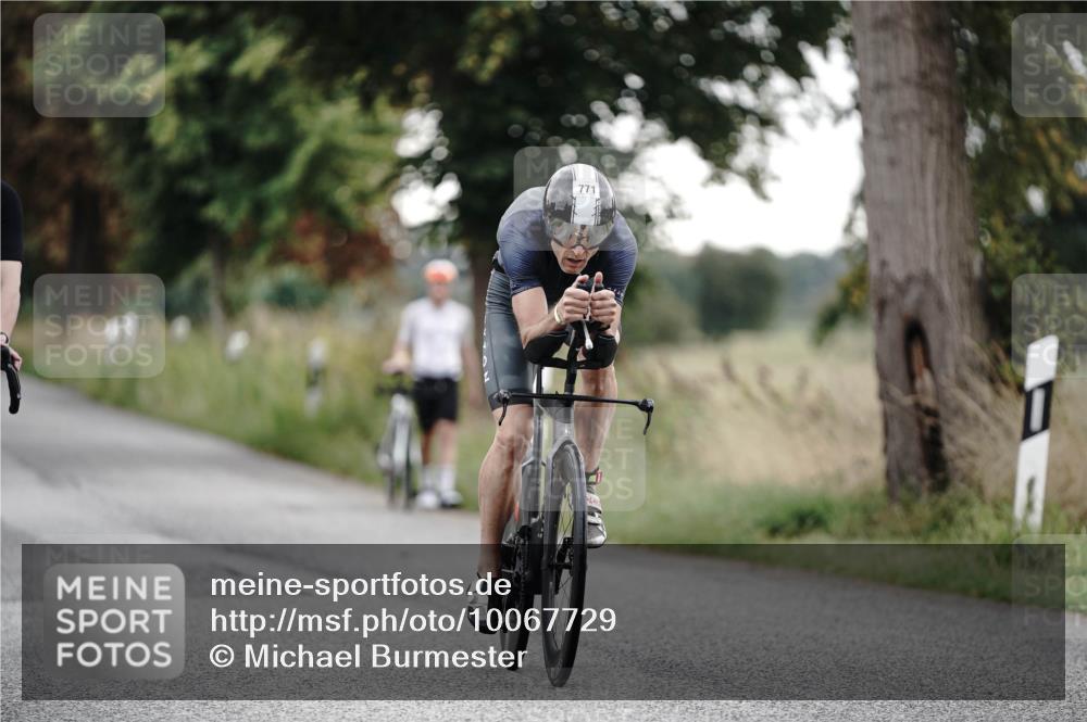 30.08.2026 - Elbe Triathlon Hamburg Michael Burmester http://msf.ph/oto/10067729 30.08.2026 09:19:11 Radfahren 208, 213, 412, 536, 623, 771 meine-sportfotos.de