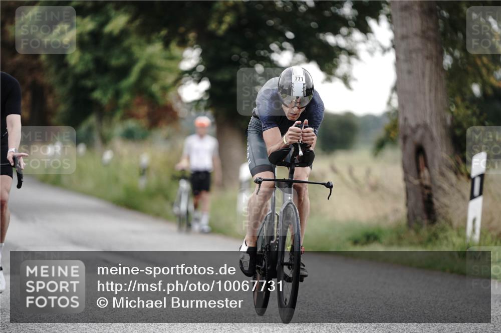 30.08.2026 - Elbe Triathlon Hamburg Michael Burmester http://msf.ph/oto/10067731 30.08.2026 09:19:11 Radfahren 208, 213, 412, 536, 623, 771 meine-sportfotos.de