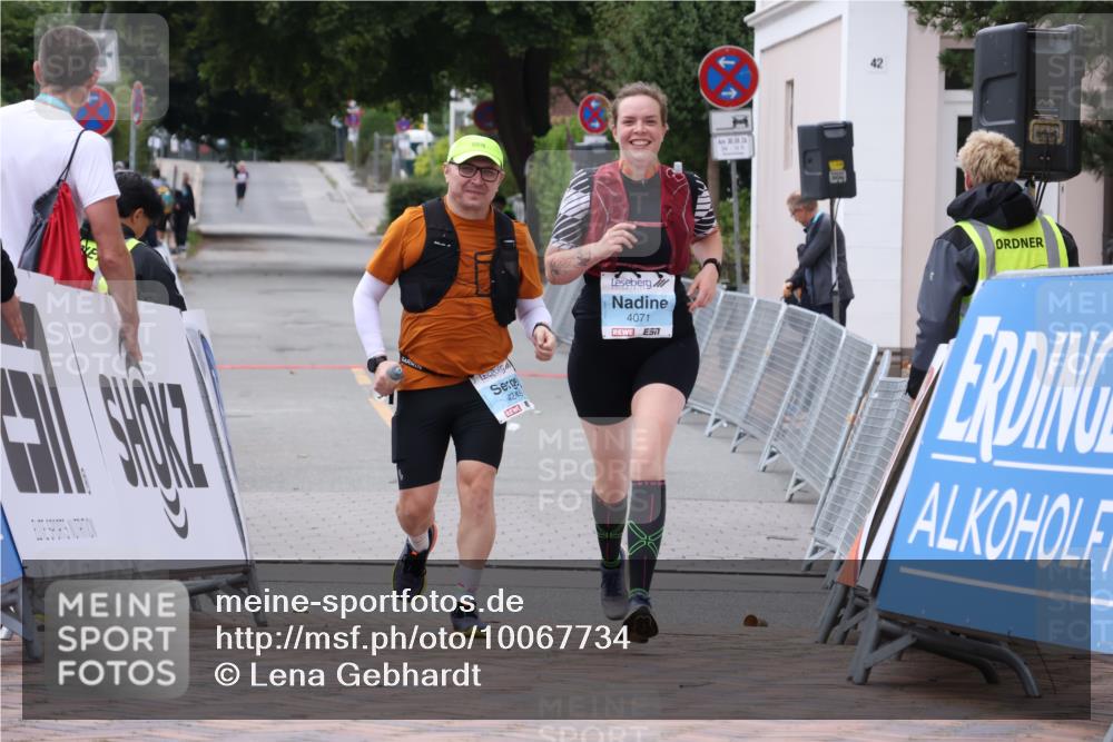 30.08.2026 - Blankeneser Heldenlauf Lena Gebhardt http://msf.ph/oto/10067734 30.08.2026 13:14:11 Ziel 4071, 4249 meine-sportfotos.de