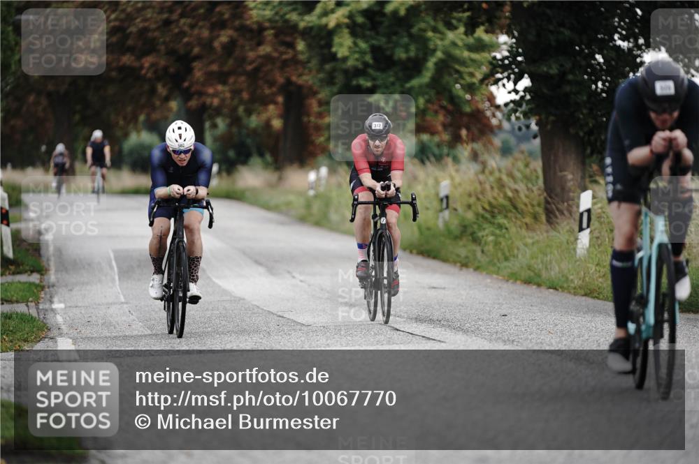 30.08.2026 - Elbe Triathlon Hamburg Michael Burmester http://msf.ph/oto/10067770 30.08.2026 09:19:42 Radfahren 183, 266, 312, 368, 502, 520 meine-sportfotos.de