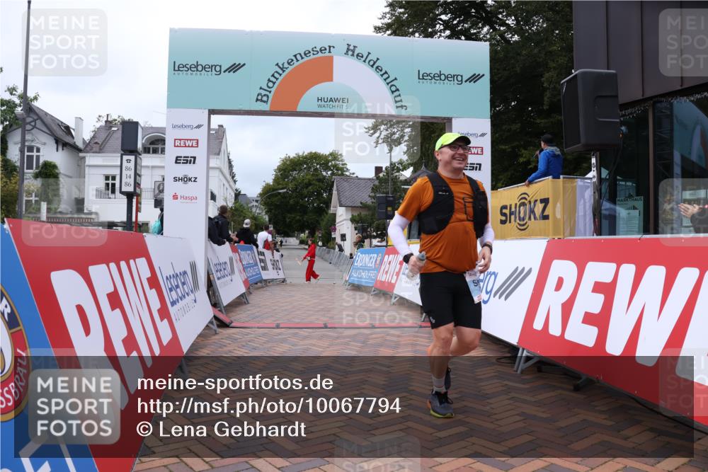30.08.2026 - Blankeneser Heldenlauf Lena Gebhardt http://msf.ph/oto/10067794 30.08.2026 13:14:16 Ziel 4071, 4249 meine-sportfotos.de