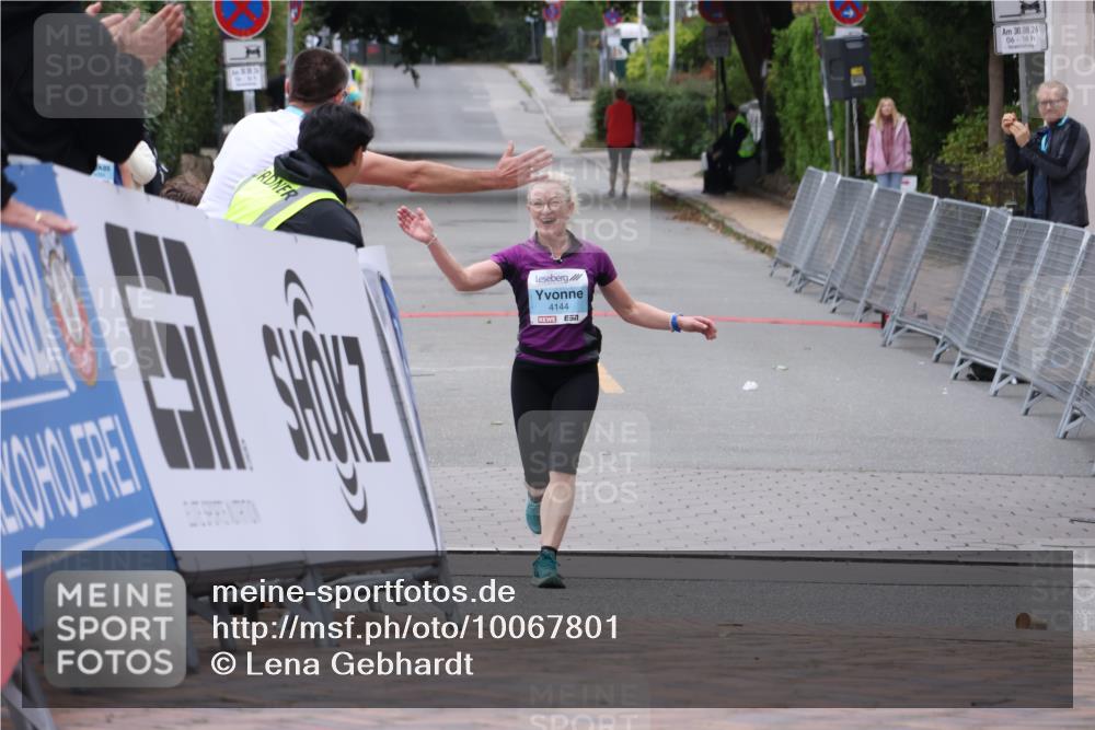 30.08.2026 - Blankeneser Heldenlauf Lena Gebhardt http://msf.ph/oto/10067801 30.08.2026 13:15:00 Ziel  meine-sportfotos.de