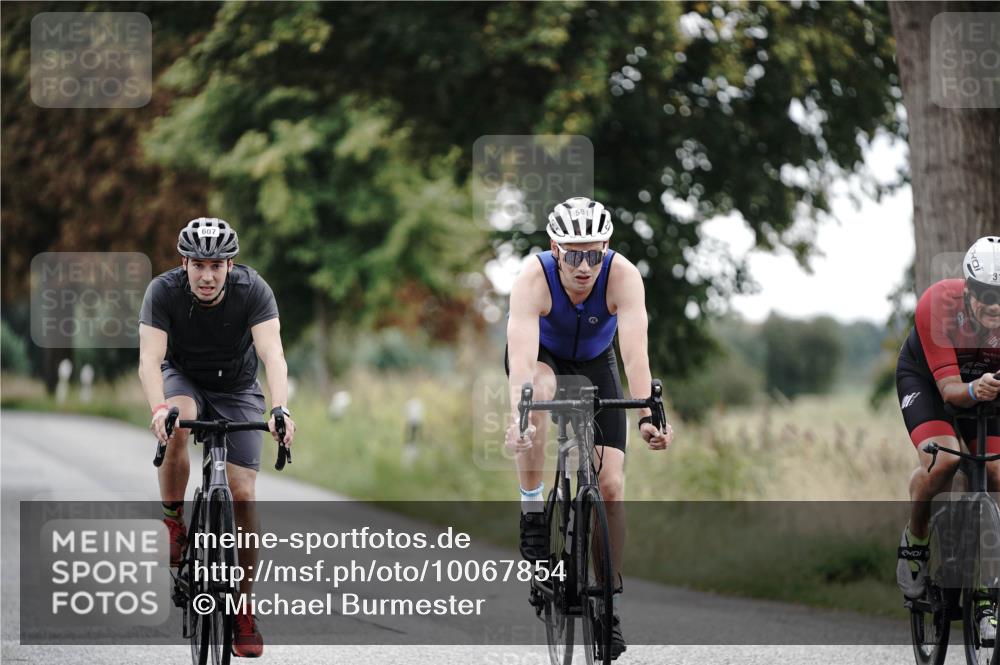 30.08.2026 - Elbe Triathlon Hamburg Michael Burmester http://msf.ph/oto/10067854 30.08.2026 09:25:59 Radfahren 255, 314, 409, 581, 607 meine-sportfotos.de