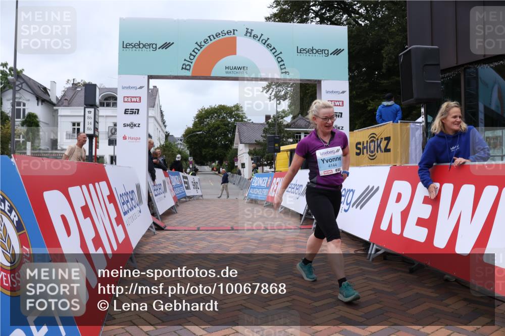 30.08.2026 - Blankeneser Heldenlauf Lena Gebhardt http://msf.ph/oto/10067868 30.08.2026 13:15:09 Ziel 4144 meine-sportfotos.de
