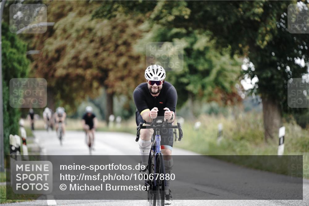30.08.2026 - Elbe Triathlon Hamburg Michael Burmester http://msf.ph/oto/10067880 30.08.2026 09:26:14 Radfahren 210, 222, 271, 295, 385, 504, 585 meine-sportfotos.de
