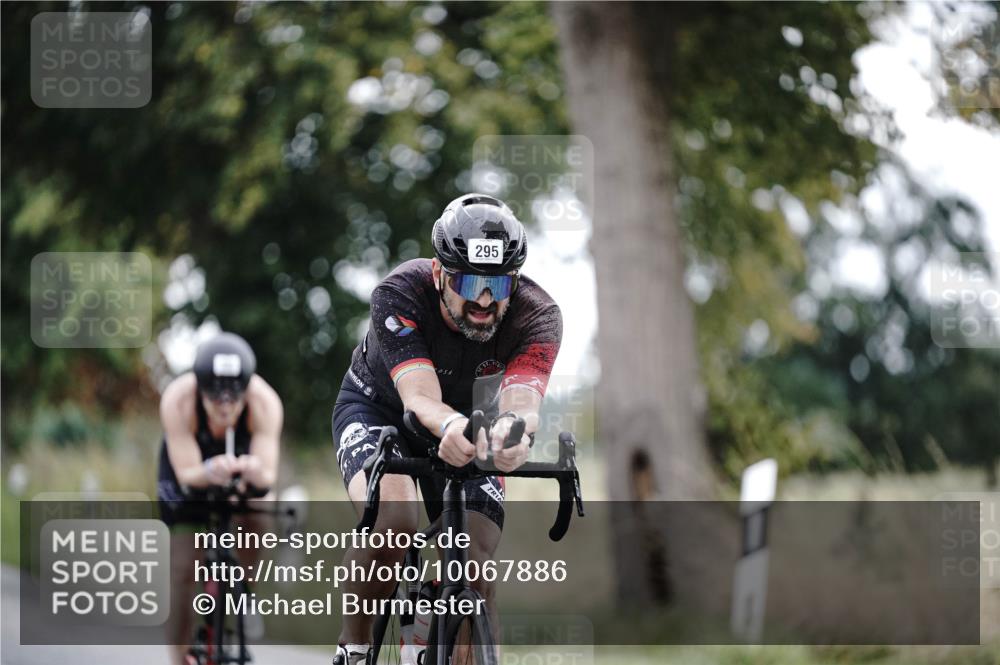 30.08.2026 - Elbe Triathlon Hamburg Michael Burmester http://msf.ph/oto/10067886 30.08.2026 09:26:15 Radfahren 210, 222, 295, 385, 504, 585 meine-sportfotos.de
