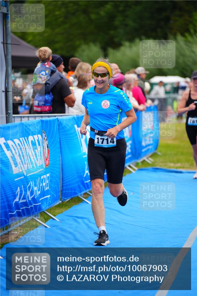 30.08.2026 - Elbe Triathlon Hamburg LAZAROV Photography http://msf.ph/oto/10067903 30.08.2026 12:26:00 Ziel 1618, 1714 meine-sportfotos.de