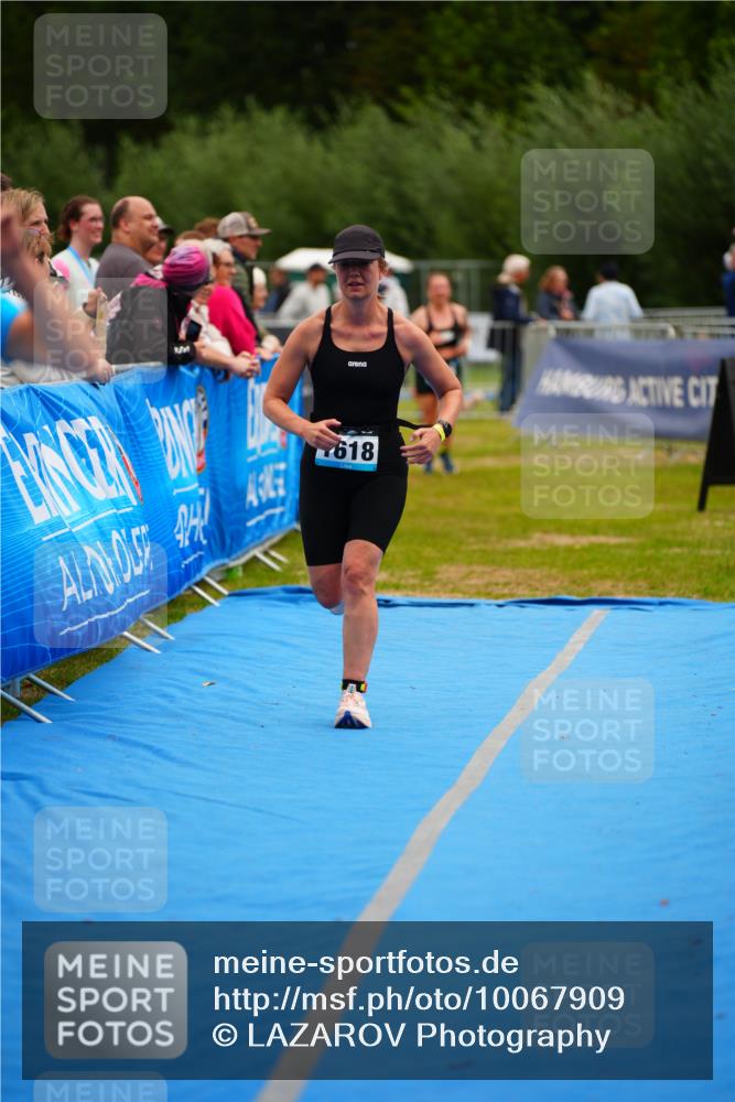 30.08.2026 - Elbe Triathlon Hamburg LAZAROV Photography http://msf.ph/oto/10067909 30.08.2026 12:26:01 Ziel 1618, 1714 meine-sportfotos.de